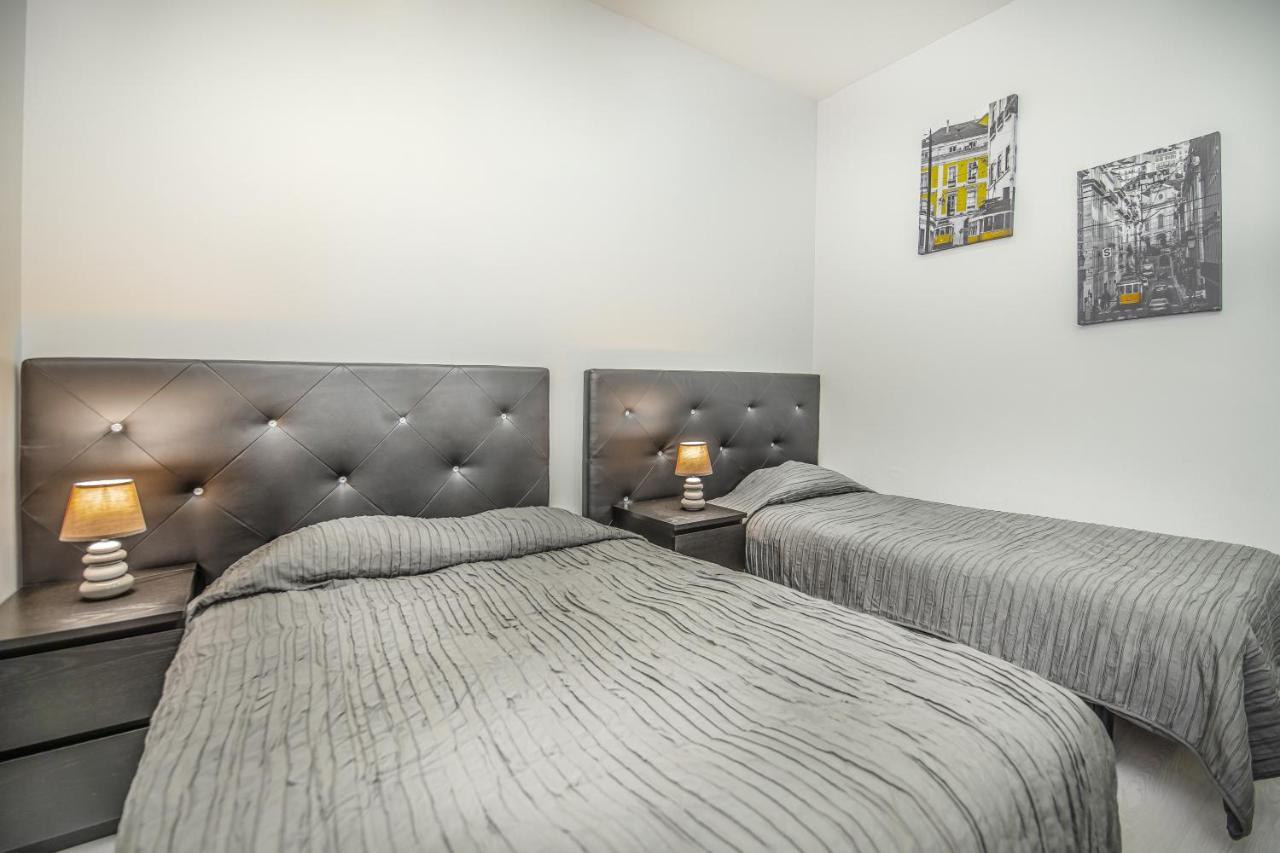 Apartamentos Lux Dinastia Lisbon Luaran gambar