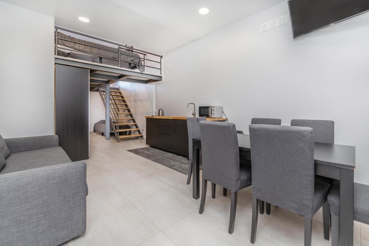 Apartamentos Lux Dinastia Lisbon Luaran gambar