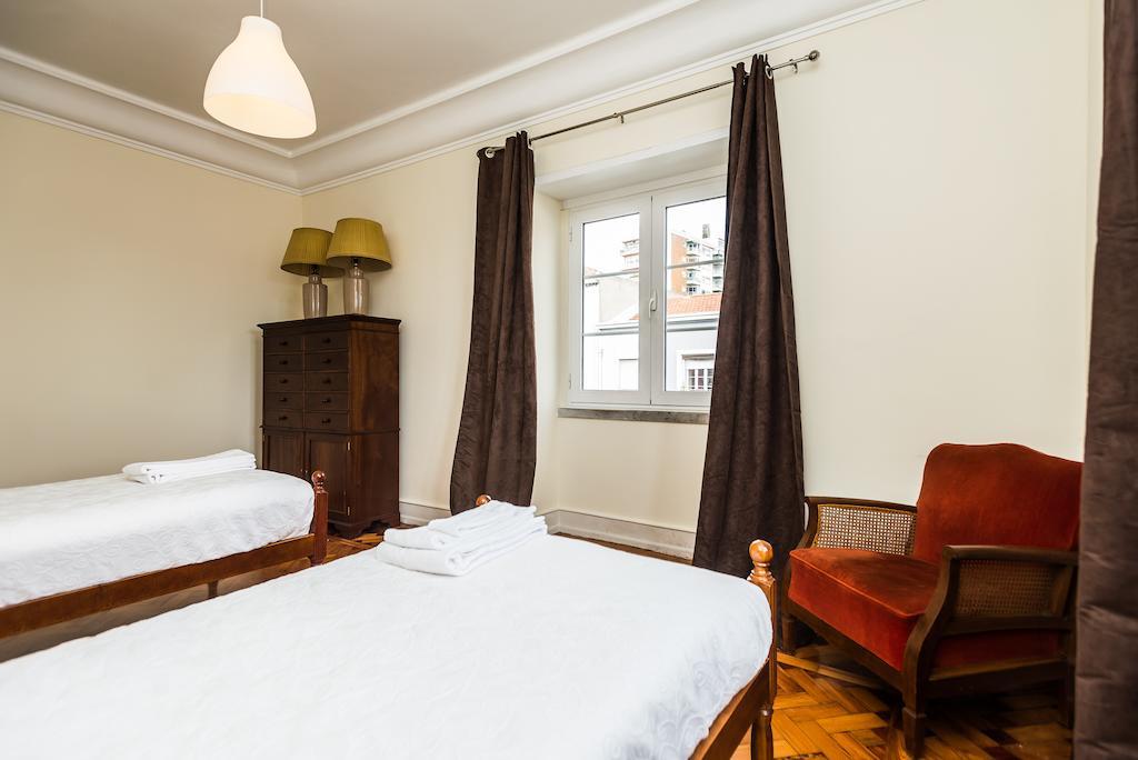 Apartamentos Lux Dinastia Lisbon Luaran gambar