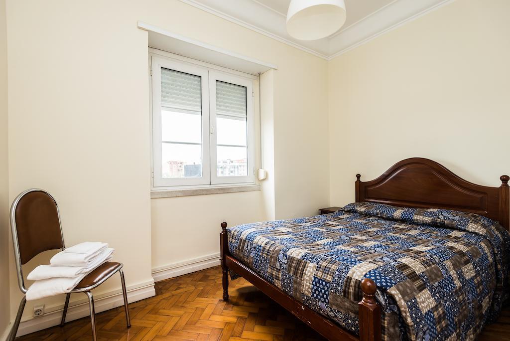 Apartamentos Lux Dinastia Lisbon Luaran gambar