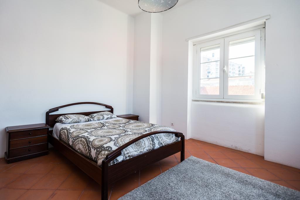 Apartamentos Lux Dinastia Lisbon Luaran gambar