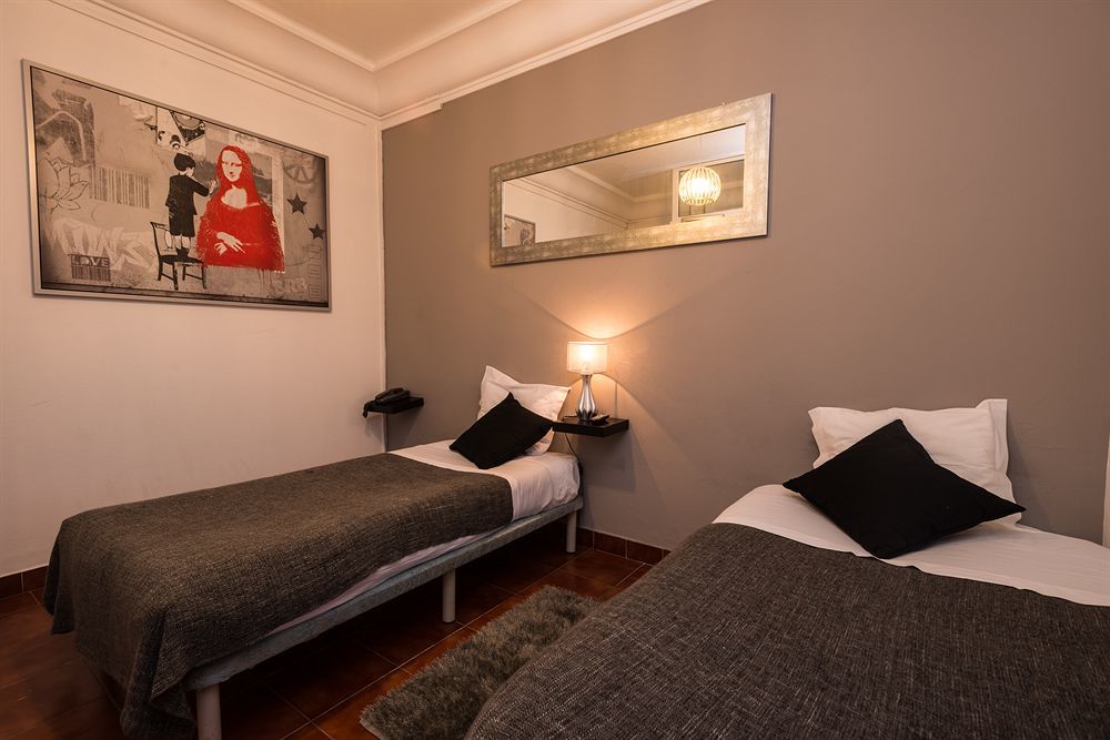 Apartamentos Lux Dinastia Lisbon Luaran gambar
