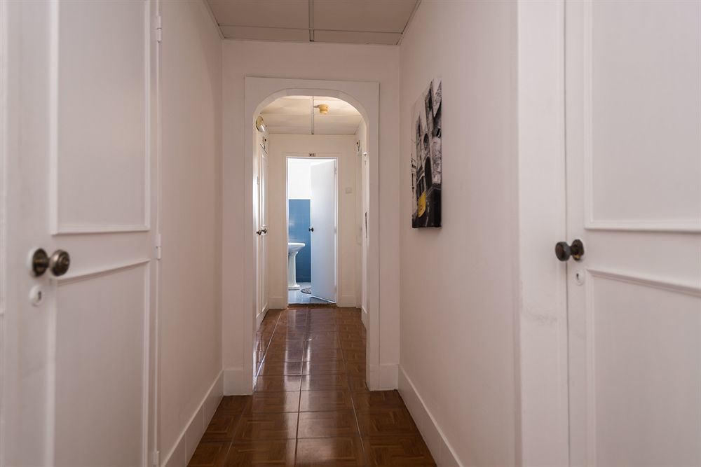 Apartamentos Lux Dinastia Lisbon Luaran gambar