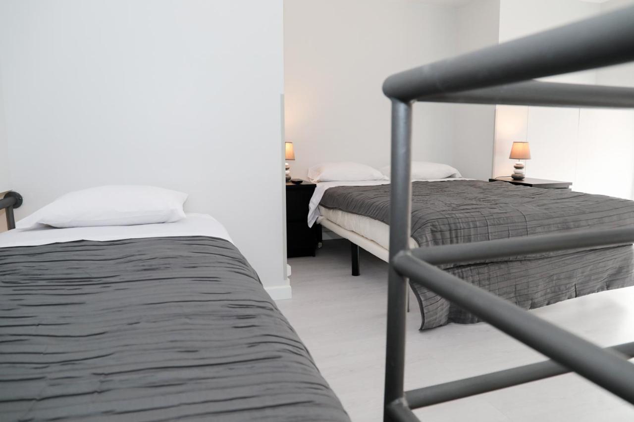 Apartamentos Lux Dinastia Lisbon Luaran gambar