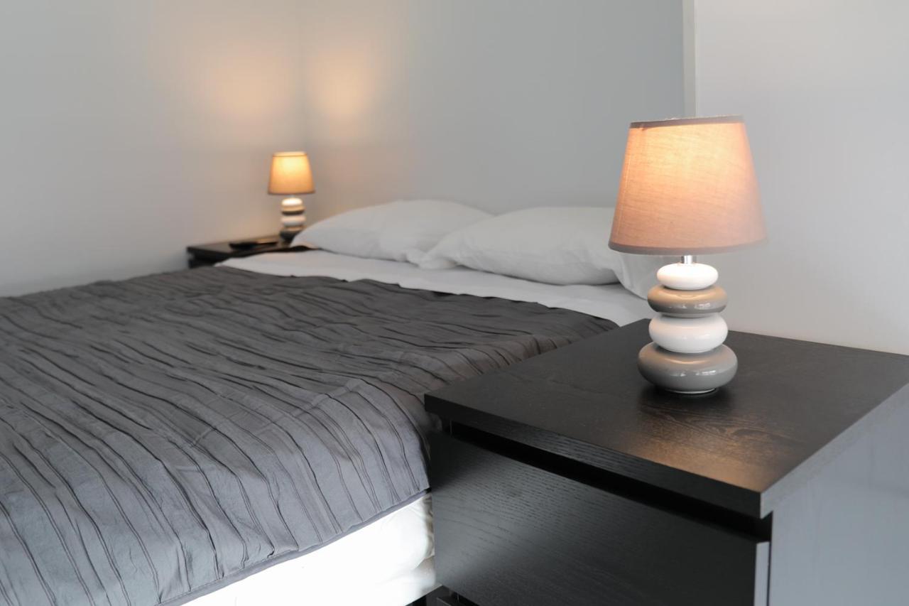Apartamentos Lux Dinastia Lisbon Luaran gambar